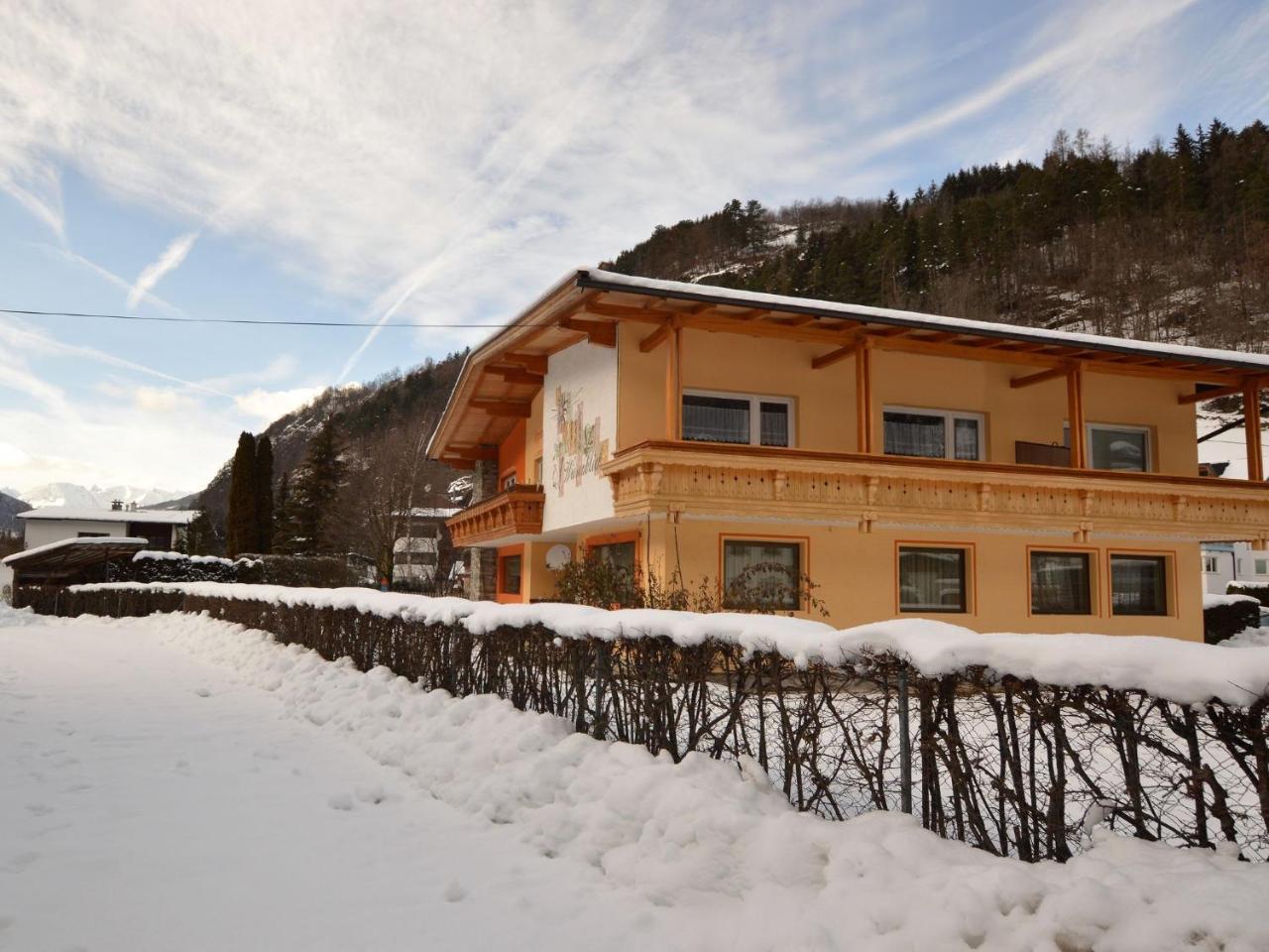 Cozy Apartment In Oetz Close To Ski Area Zewnętrze zdjęcie